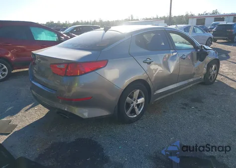 2015 Kia Optima Lx z USA, uszkodzony, nr VIN 5XXGM4A78FG493908